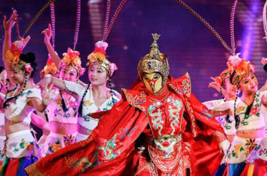 魔術(shù)表演、小丑雜耍、變臉、活體雕塑